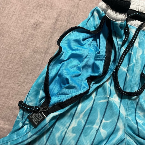 Nike DNA Exploration Basketball Shorts Pool Blue Size Large Athletic Streetwear - Picture 9 of 9